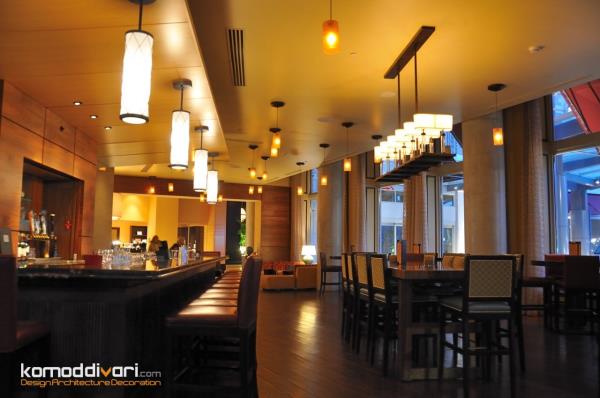رستوران و کافی شاپ کوچک با نورپردازی زیبا